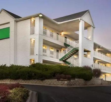 โฮมทาวน์ สตูดิโอ แคนซัสซิตี้ - อินดีเพนเดนซ์ มิสซูรี Motel ภายนอก รูปภาพ